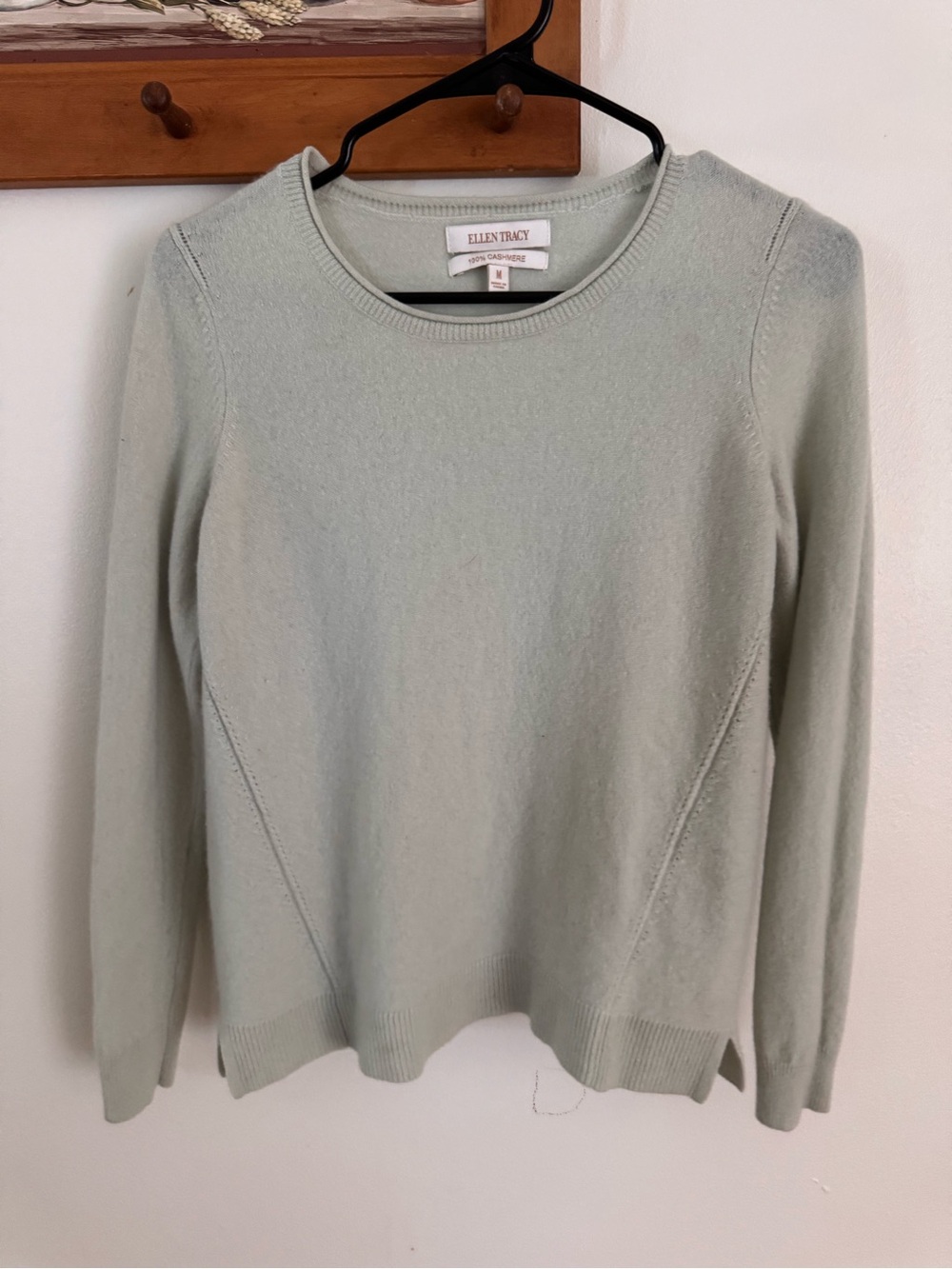 Ellen Tracy 100% Cashmere Sweater – Women’s M – Sage Green